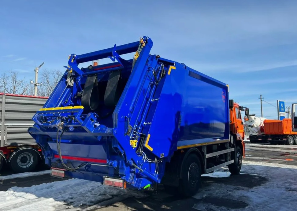 Мусоровоз КАМАЗ 65115