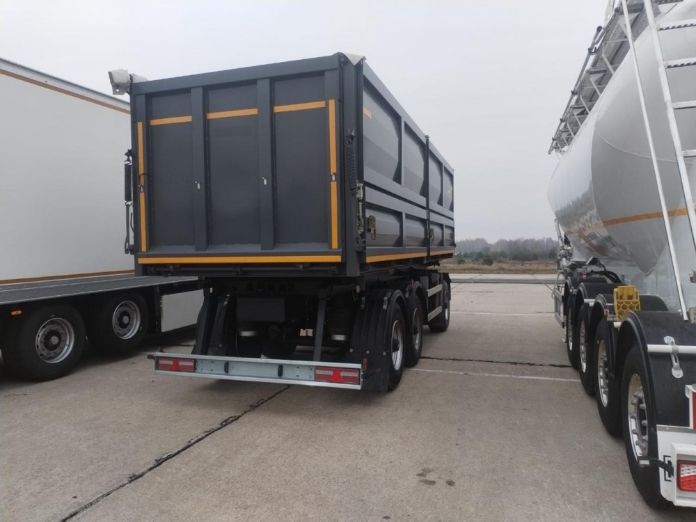 Прицеп самосвальный 8595-41